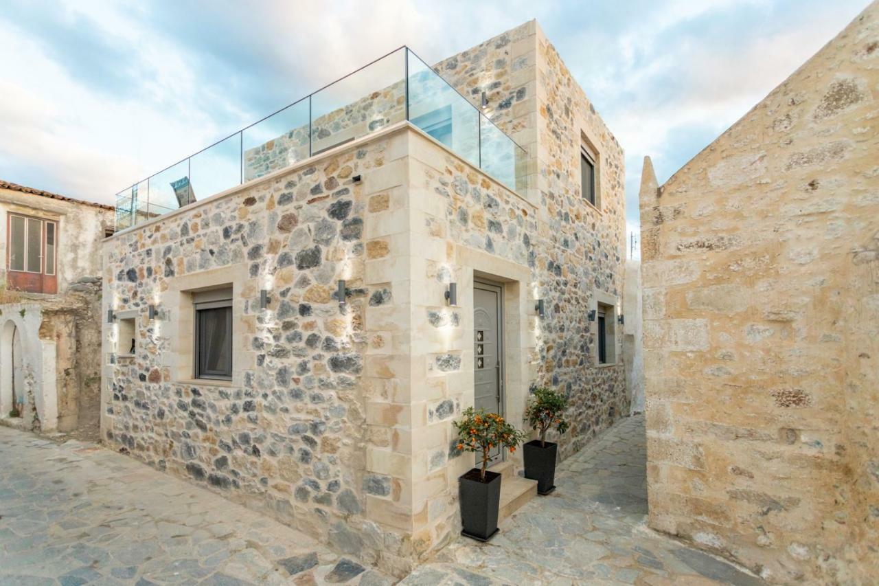 Marilena Natural Stone House, By Hellocrete Pigi  Luaran gambar